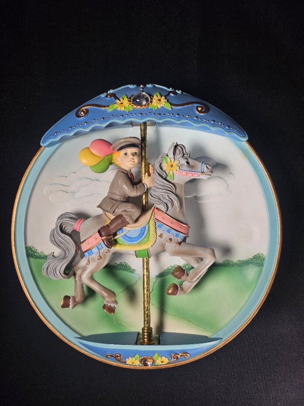 Vintage Wall Hanging Musical Plate Bradford Exchange Carousel Daydreams Horse